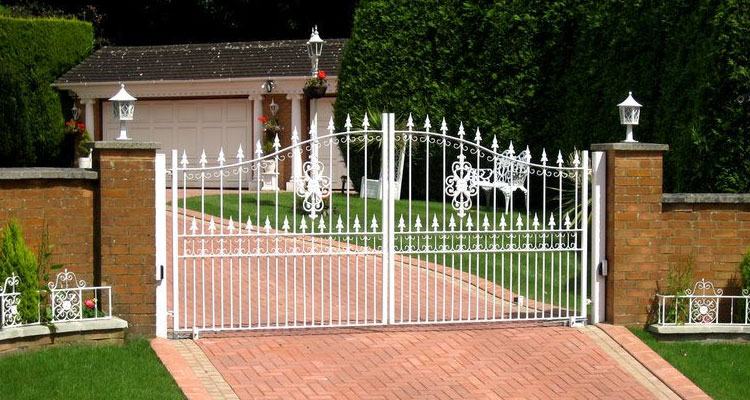 Sliding Driveway Gate Installation Covina